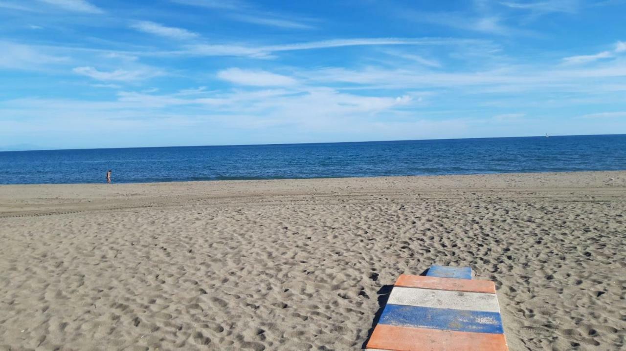 Las Plumas Beach Torremolinos Exteriör bild