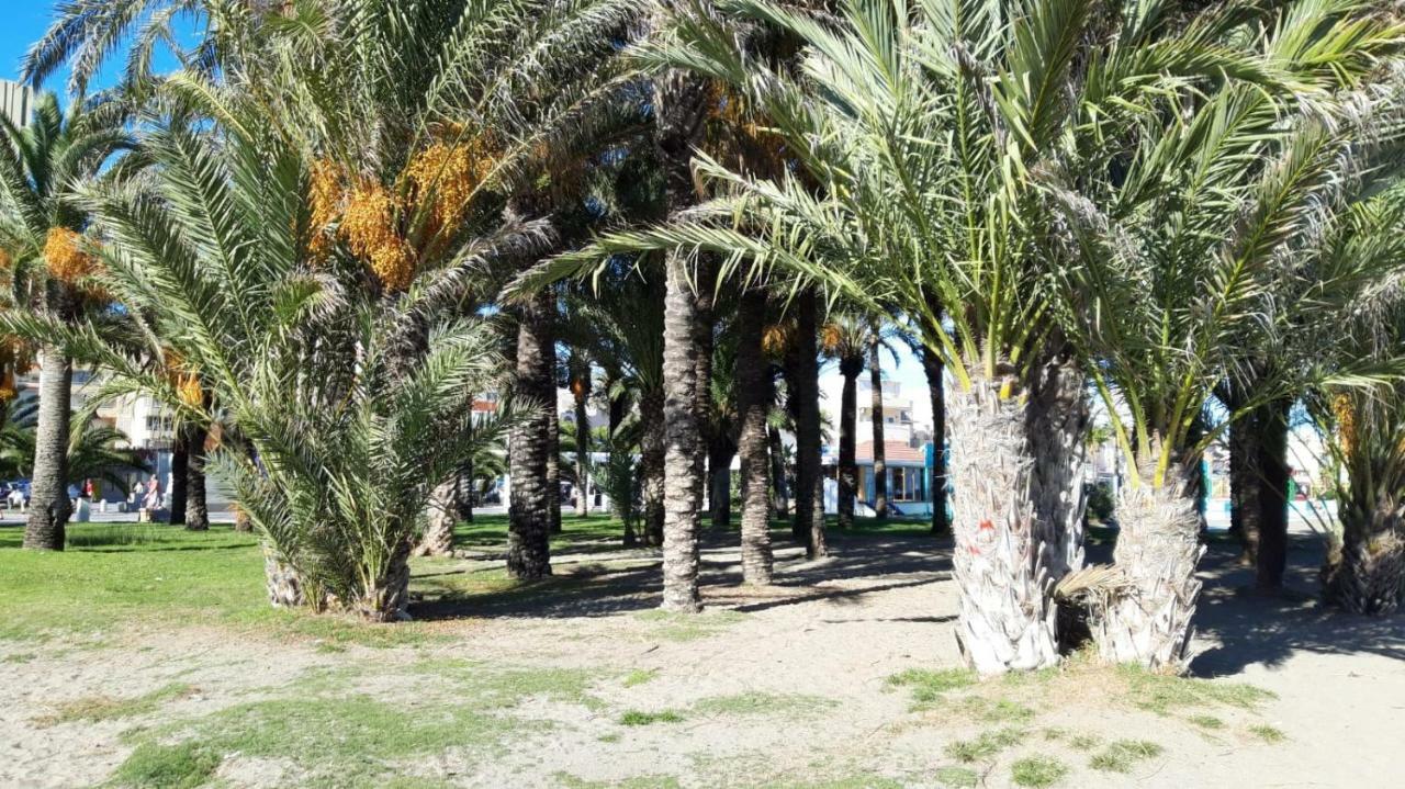 Las Plumas Beach Torremolinos Exteriör bild